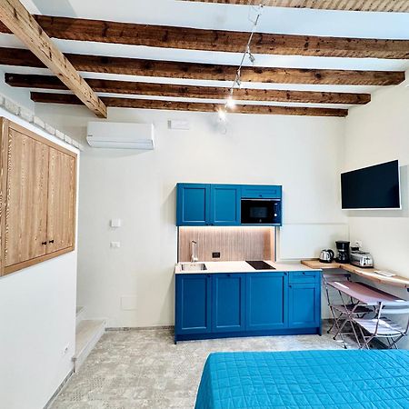 Casa La Margherita Desenzano del Garda Bagian luar foto